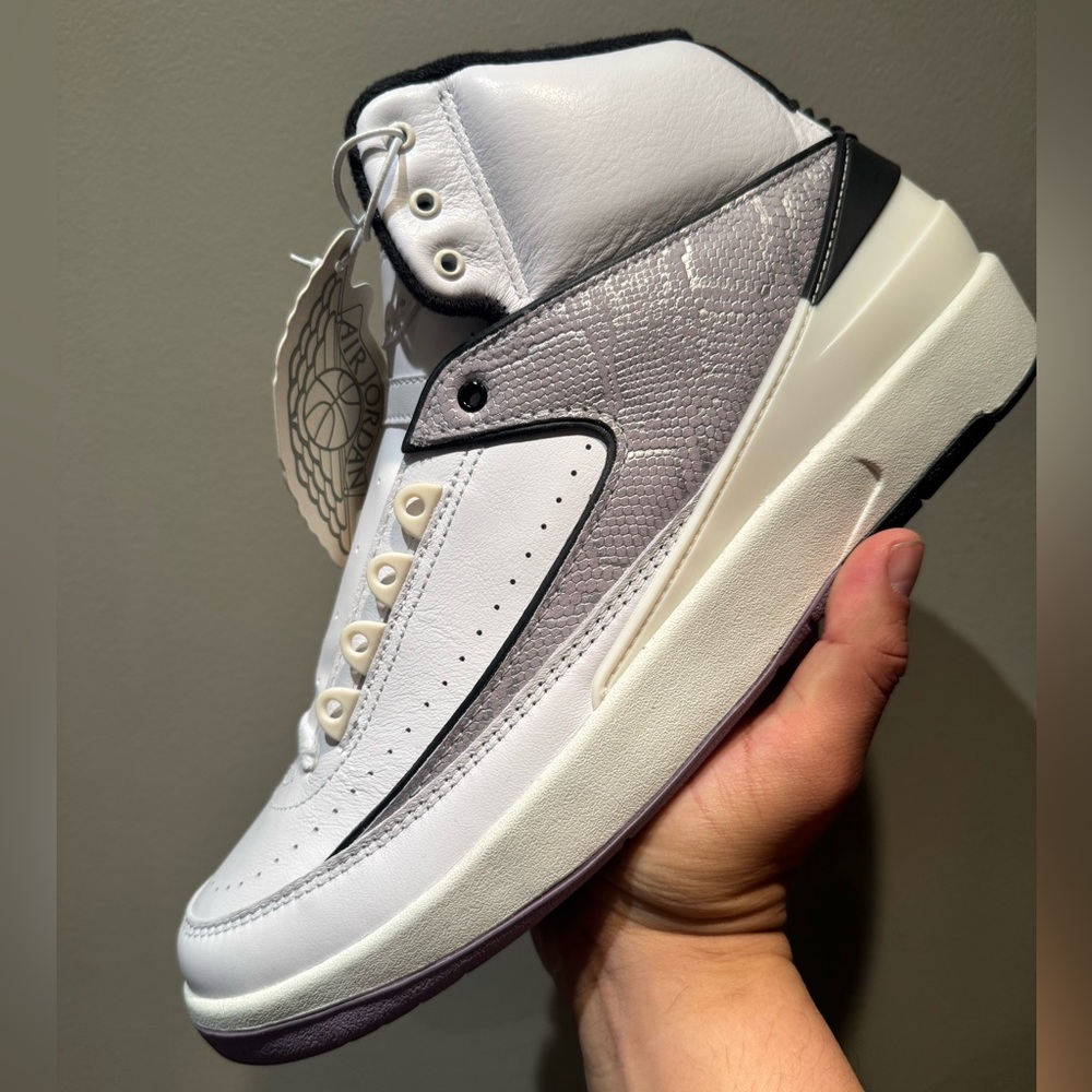 Air Jordan 2 Python - Picture 6 of 9